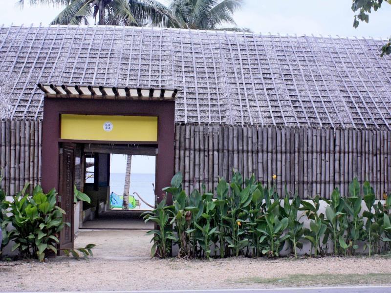 Mangoriders Beach Club Катіклан Екстер'єр фото